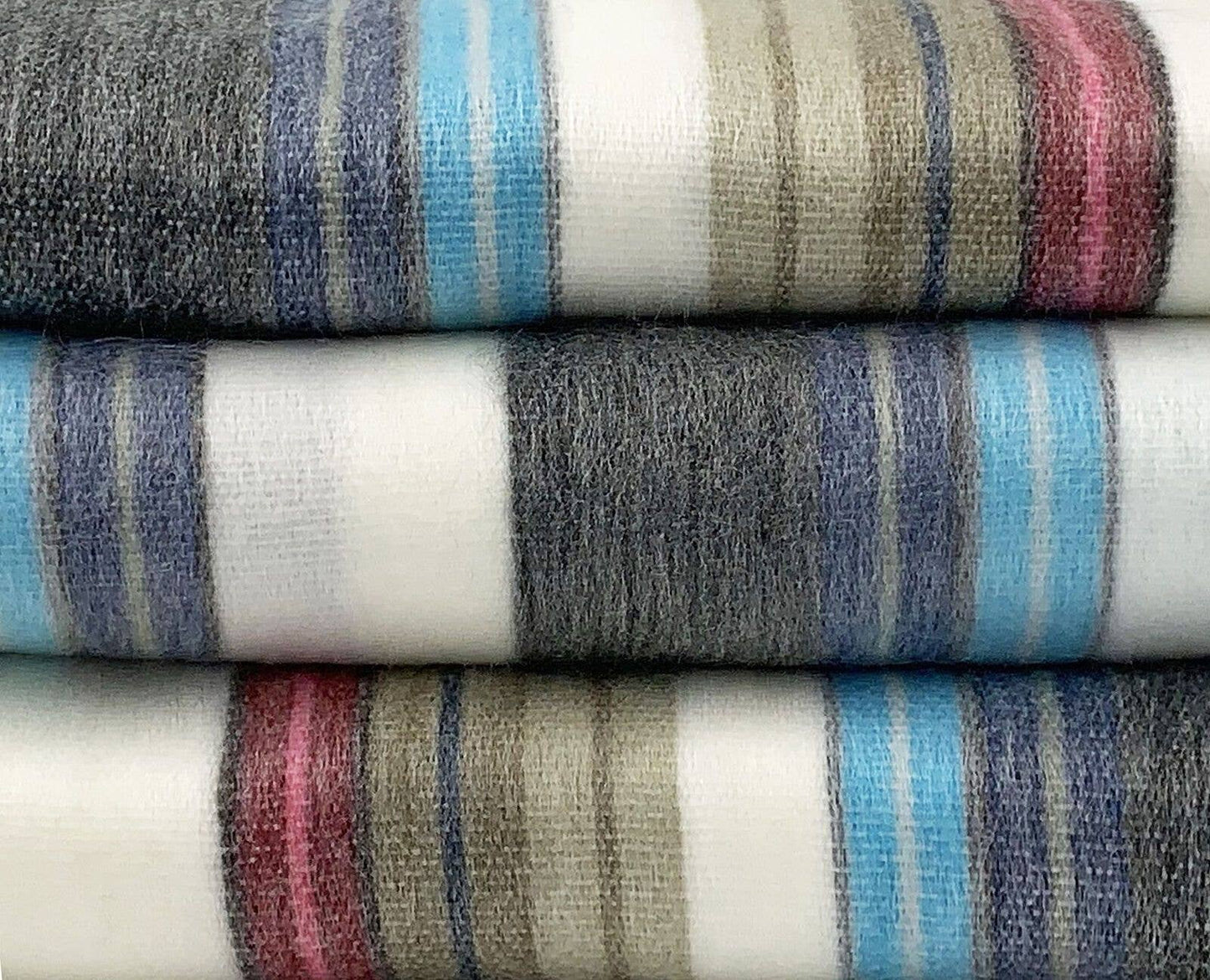 Soft & Warm Baby Alpaca Wool Blanket- Classic Design
