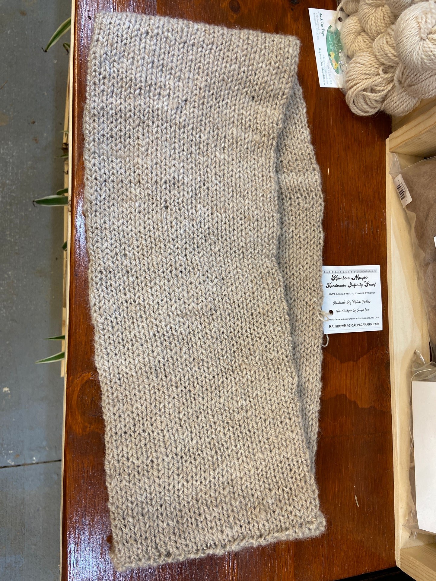 Infinity scarf by Melodi