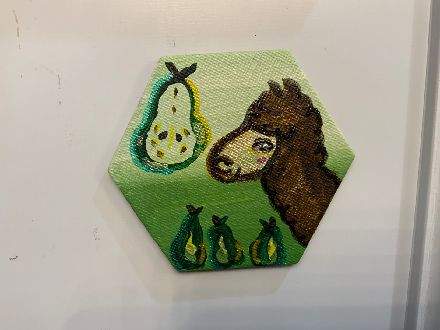 “The Alpaca & The Pear” -Mini Magnetic Painting