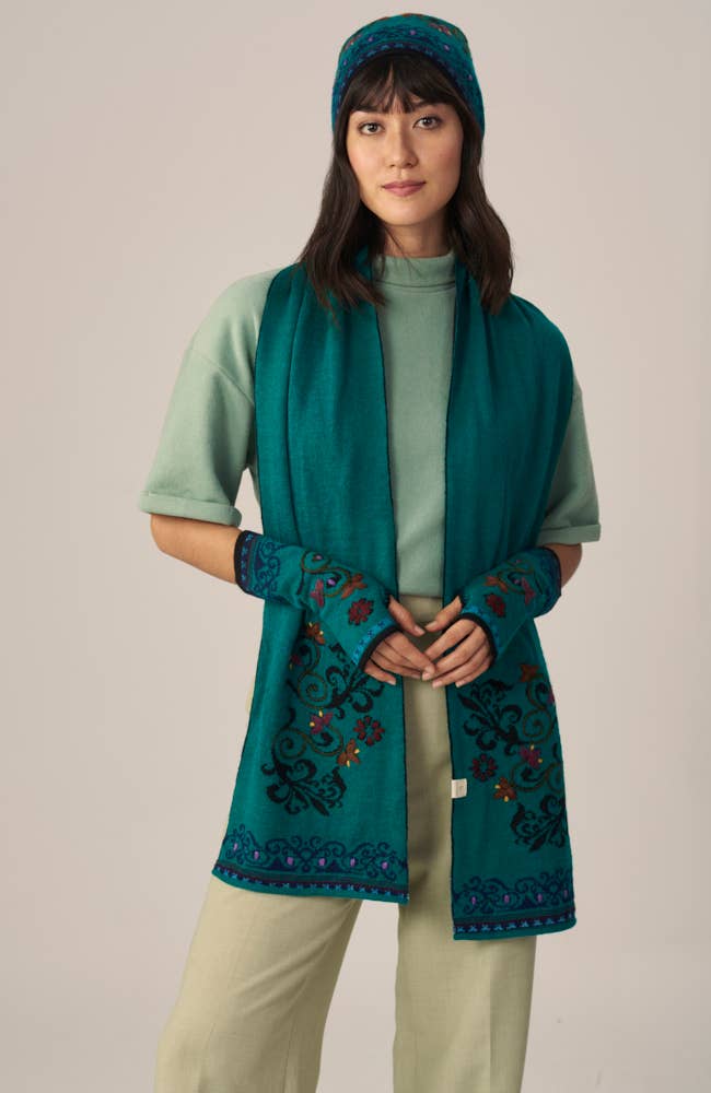 Sofia Alpaca Scarf | Hand Embroidery | Reversible