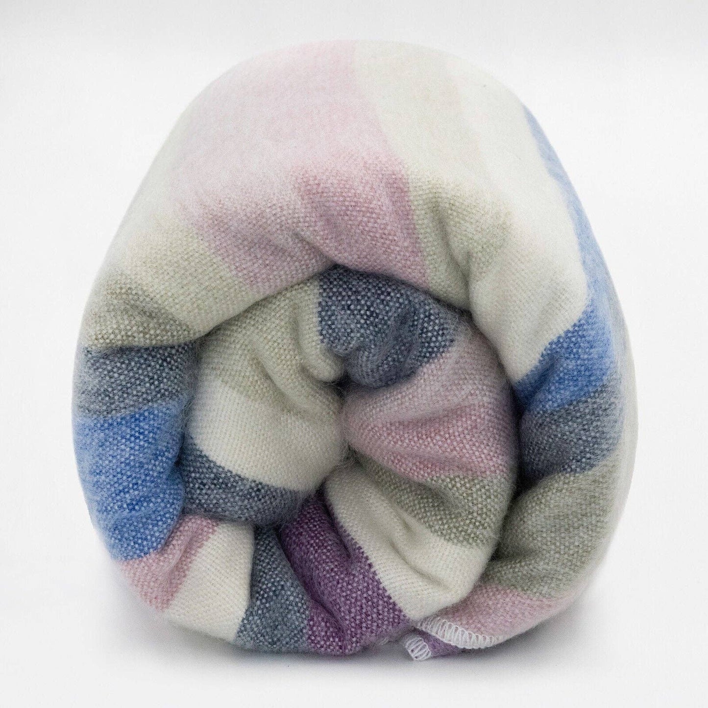 Yunga - Queen-Sized Baby Alpaca Wool Throw Blanket/Sofa Cover - 95 x 65 in - Pastel Dreams - Soft Pink/Blue/Purple Hues