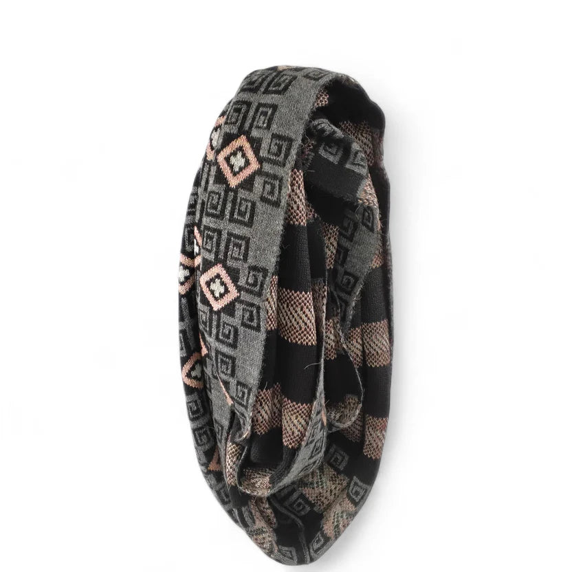 Diamond Infinity Alpaca Scarf