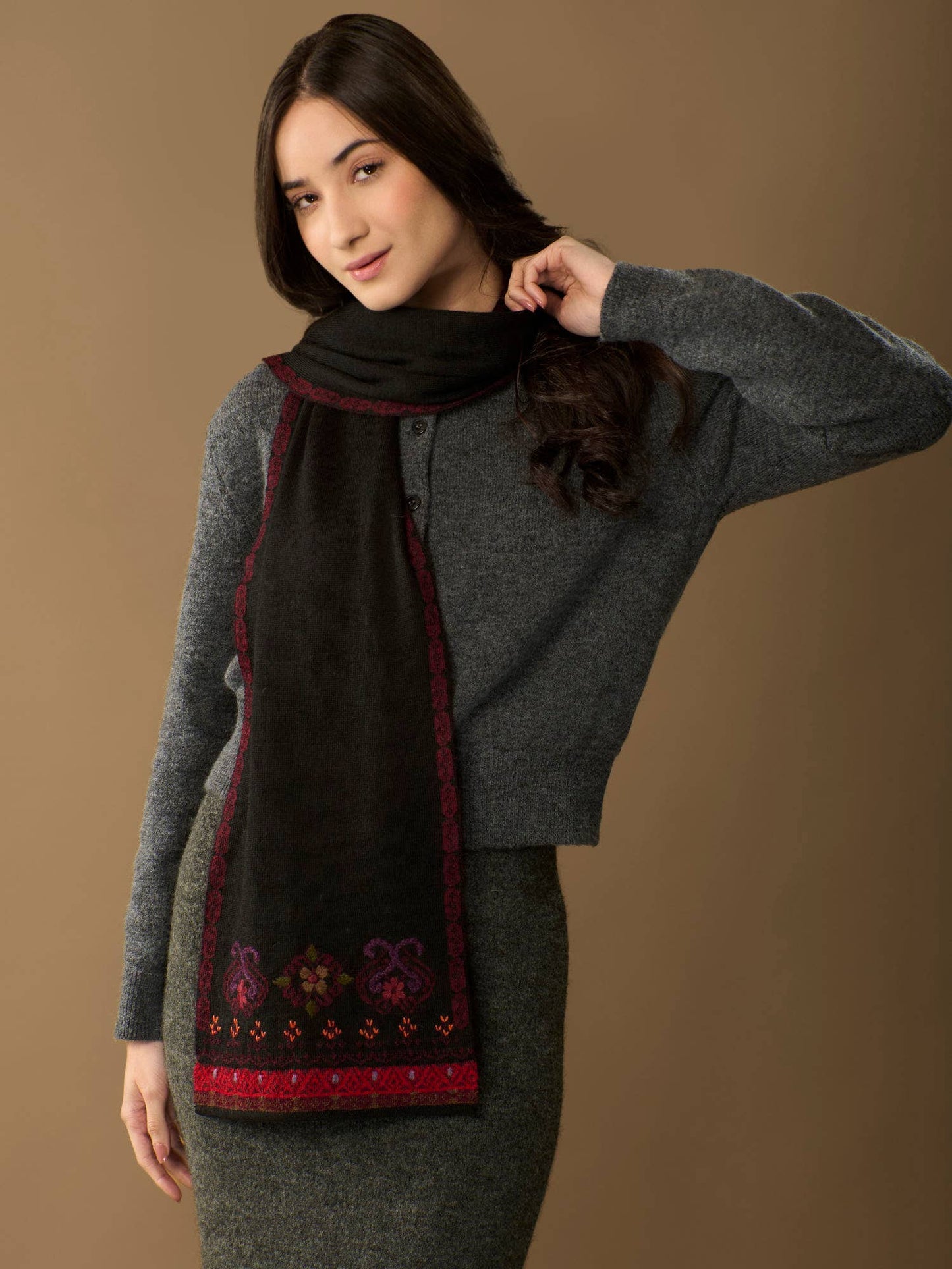 Eva Alpaca Scarf | Hand Embroidered