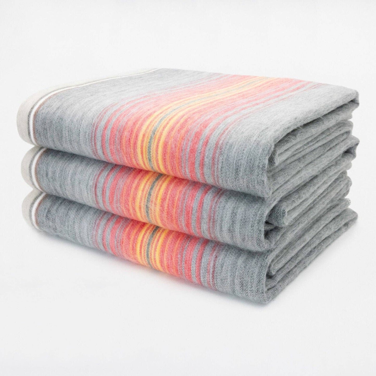 Ajilanga - Baby Alpaca Wool Blanket - Queen 95 x 65 in - Sunset Hues - Red/Orange/Dark Gray