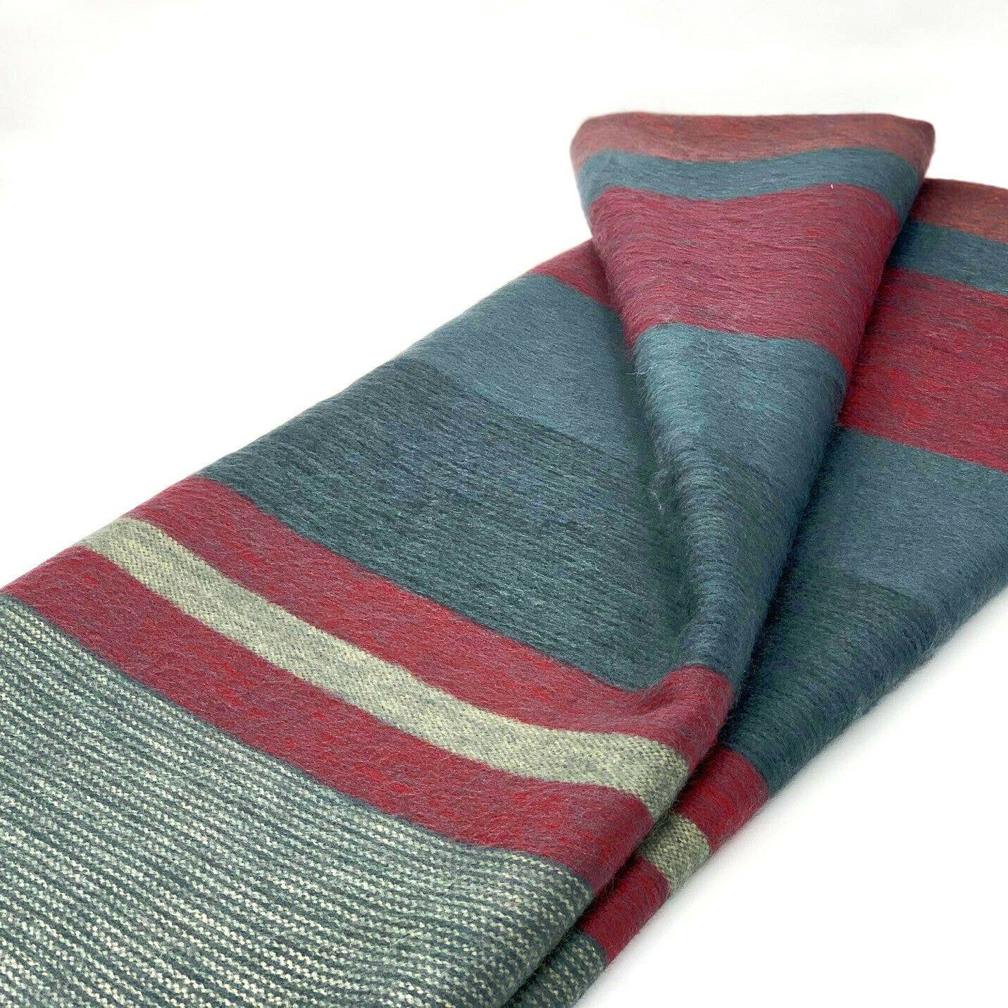 Soft & Warm Baby Alpaca Wool Blanket