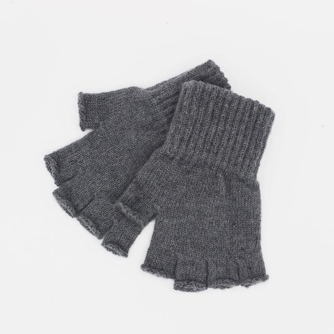Bold Fingerless Gloves