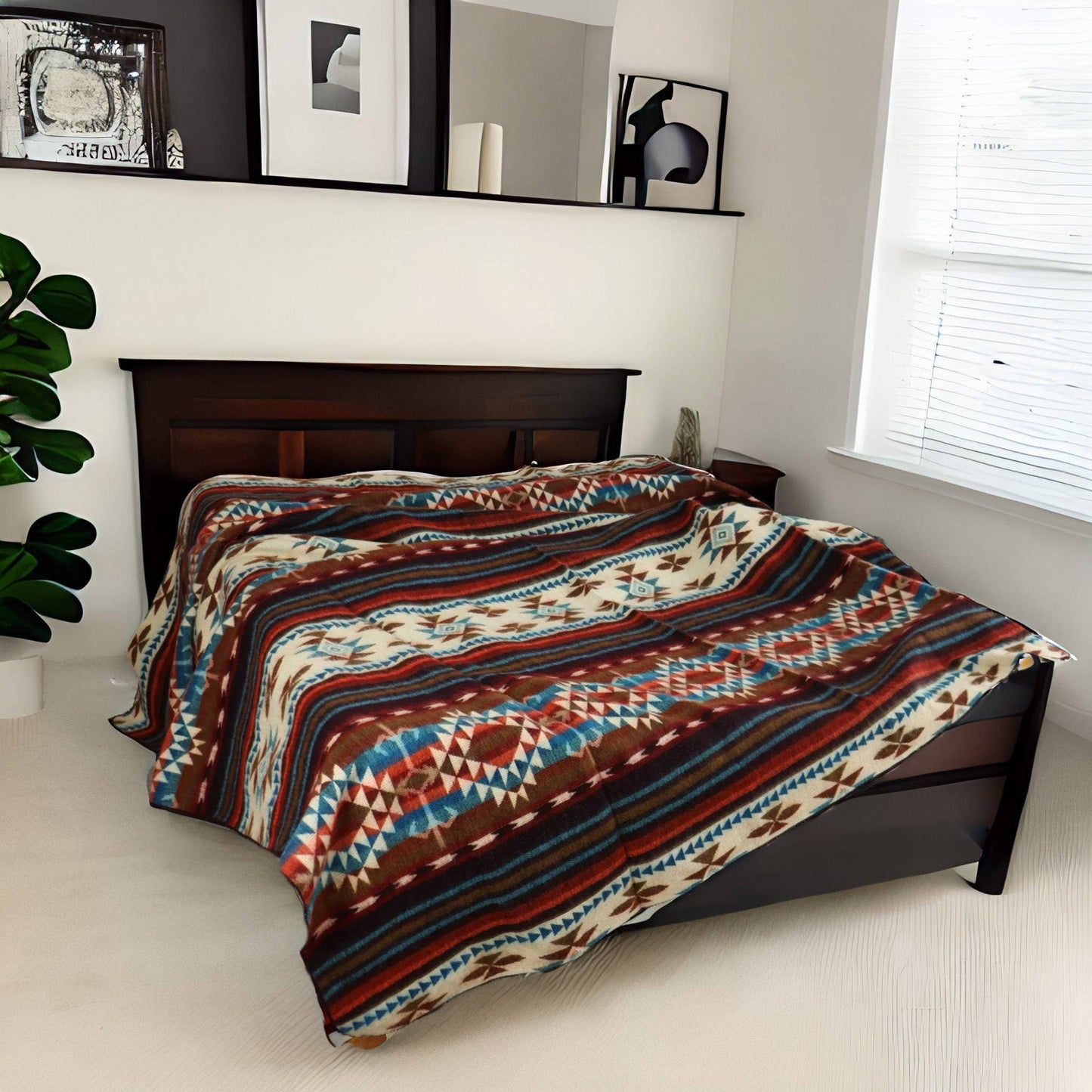Pinllo - Red Native Blanket