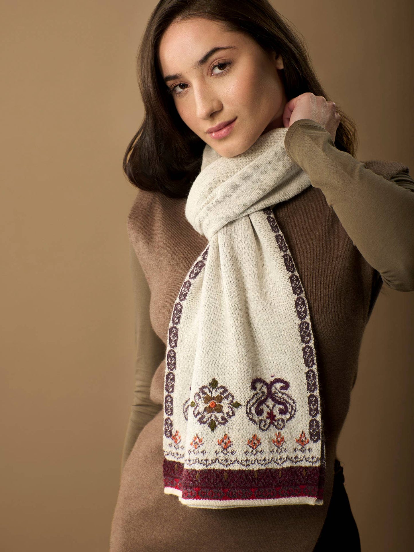 Eva Alpaca Scarf | Hand Embroidered