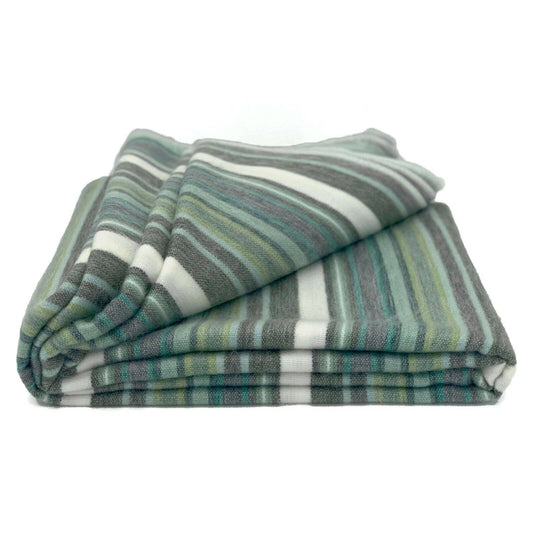 Soft & Warm Baby Alpaca Wool Blanket - Queen 95" x 67" - White/Green/Gray