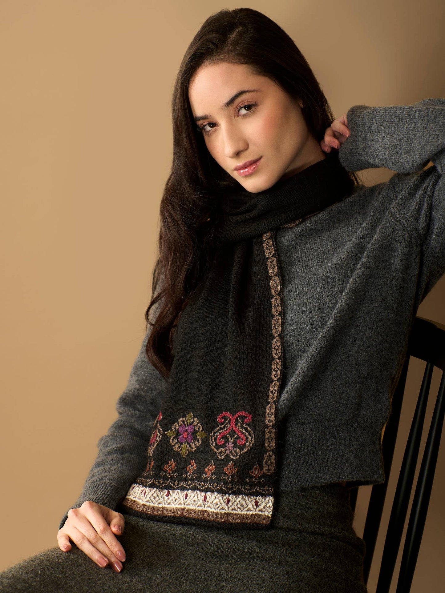 Eva Alpaca Scarf | Hand Embroidered